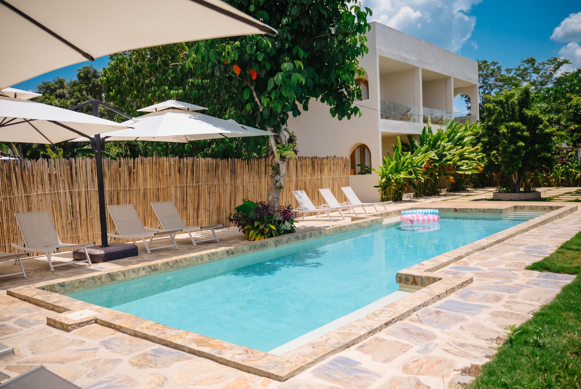 Namal Resort pool and sun loungers in El Nido, Palawan